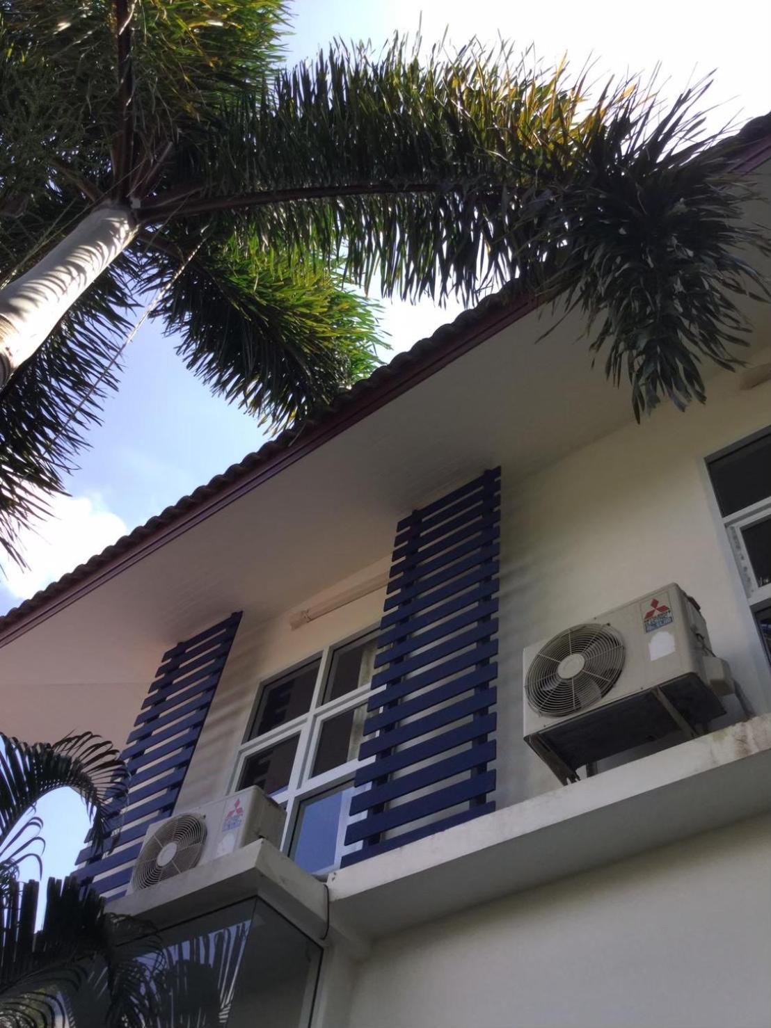 Ananas Samui Hostel Praia de Laem Set Exterior foto