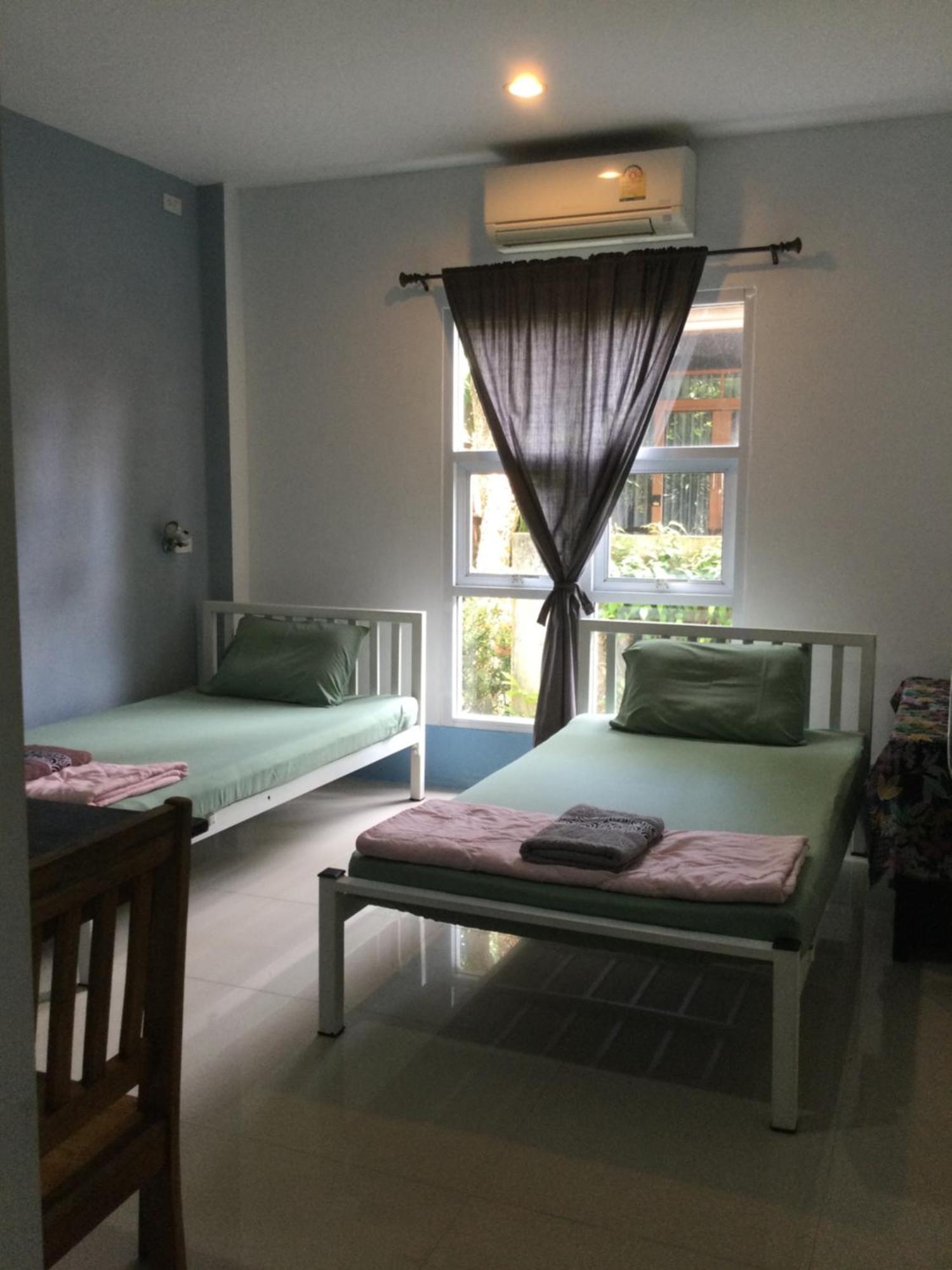 Ananas Samui Hostel Praia de Laem Set Exterior foto